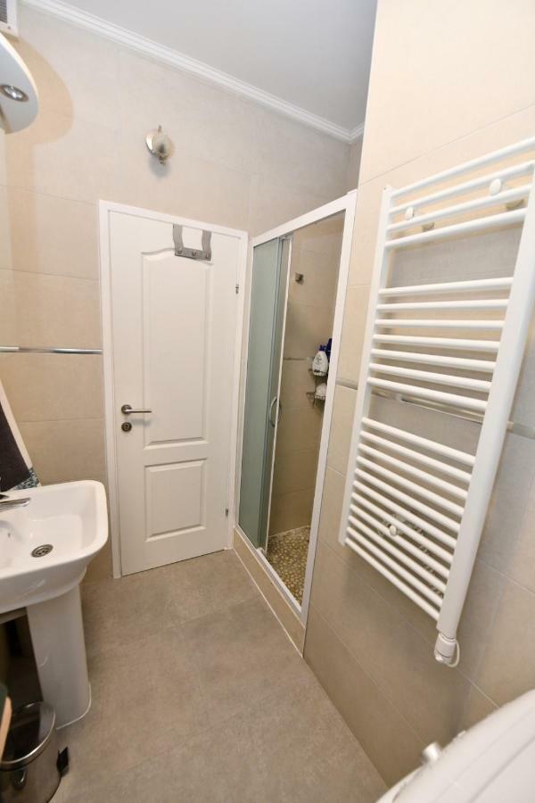 Apartment Cecilija Sinj Eksteriør billede