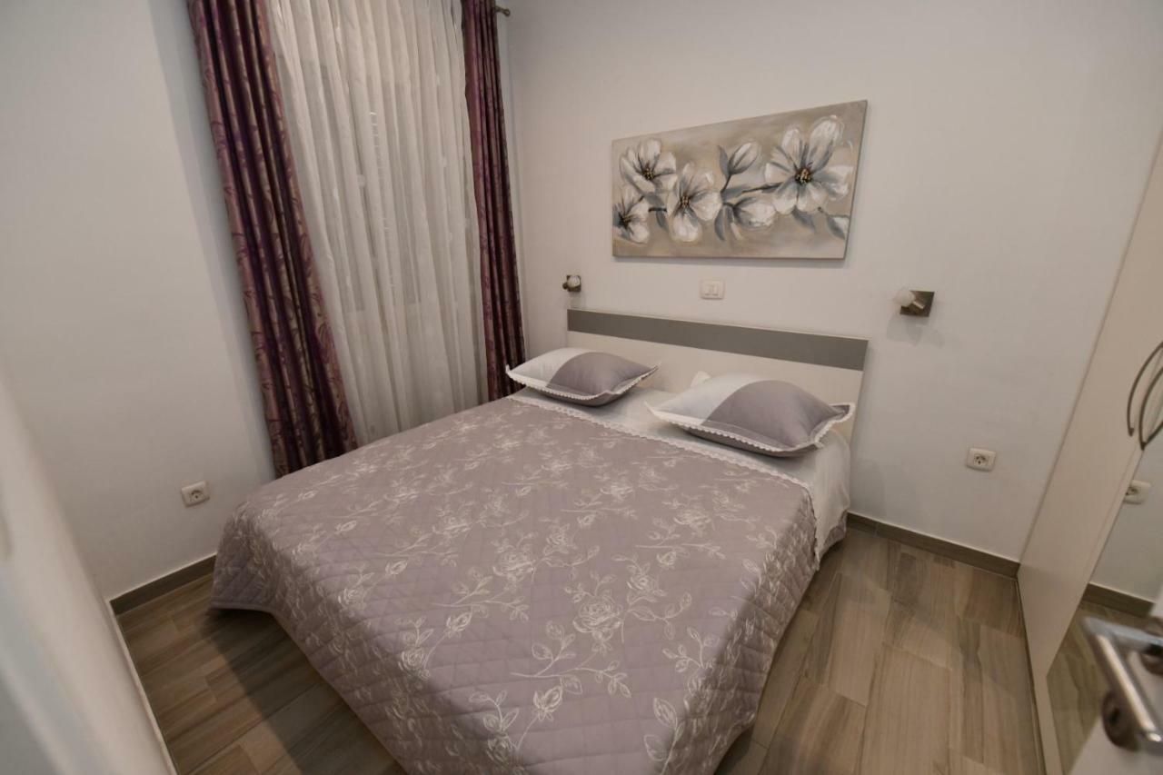 Apartment Cecilija Sinj Eksteriør billede